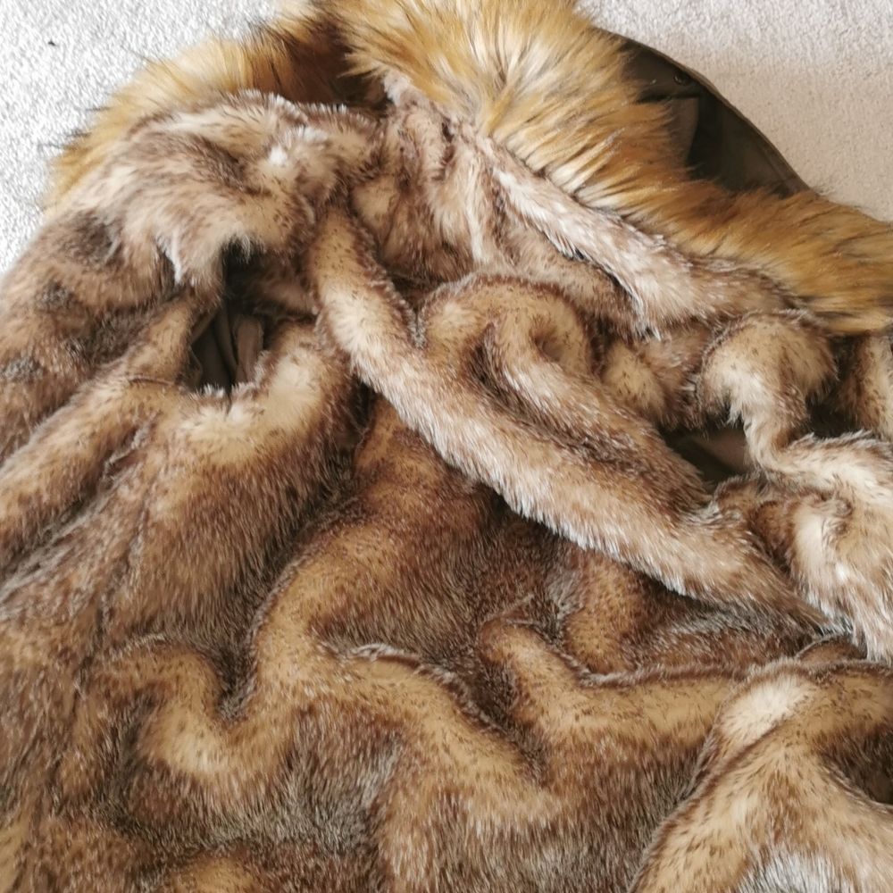 Winter Jacket Size S - Picture 6 of 7